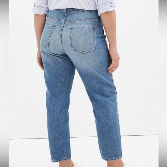 GAP Women’s High Rose Destructed Mom Jeans - Picture 12 of 12